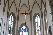 Das Gerüst ist in der Stadtpfarrkirche abgebaut (Foto: Karl-Franz Thiede)